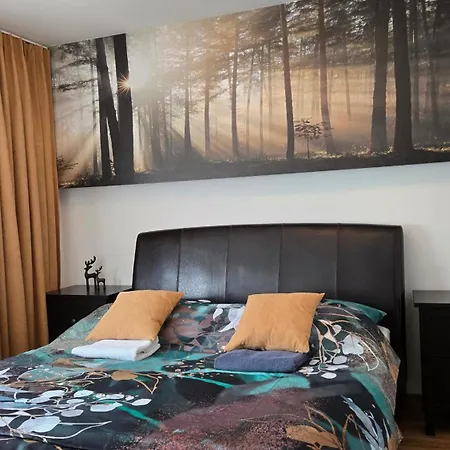 Chata Patja-v Mesiacoch April Az November Pri Prenajati Aj Jedneho Apartmanu Uzavrieme Ostatne Apartmany, Aby Ste Si Uzili Sukromie