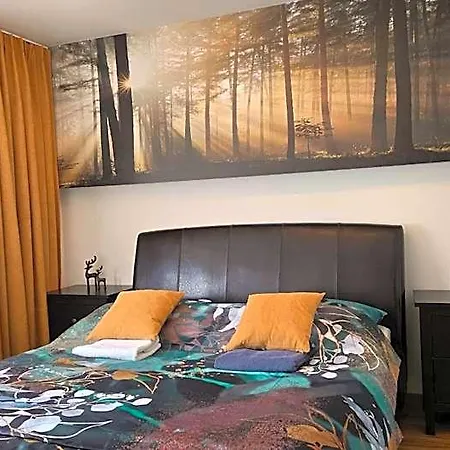 Lodge Patja-v Mesiacoch April Az November Pri Prenajati Aj Jedneho Apartmanu Uzavrieme Ostatne Apartmany, Aby Ste Si Uzili Sukromie *