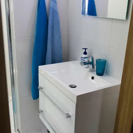 Lodge Patja-v Mesiacoch April Az November Pri Prenajati Aj Jedneho Apartmanu Uzavrieme Ostatne Apartmany, Aby Ste Si Uzili Sukromie