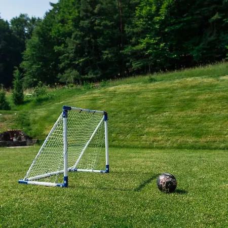 Patja-v Mesiacoch April Az November Pri Prenajati Aj Jedneho Apartmanu Uzavrieme Ostatne Apartmany, Aby Ste Si Uzili Sukromie *