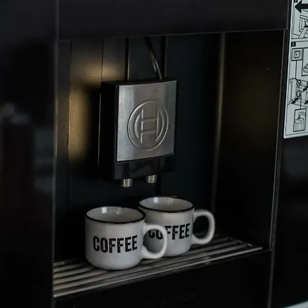 Orman Evi Patja-v Mesiacoch April Az November Pri Prenajati Aj Jedneho Apartmanu Uzavrieme Ostatne Apartmany, Aby Ste Si Uzili Sukromie